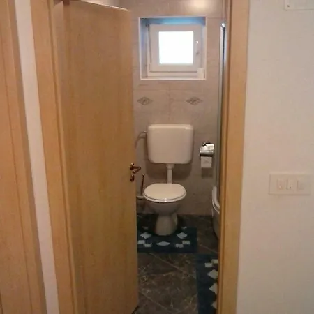 Apartmani Maric Selce Exterior photo