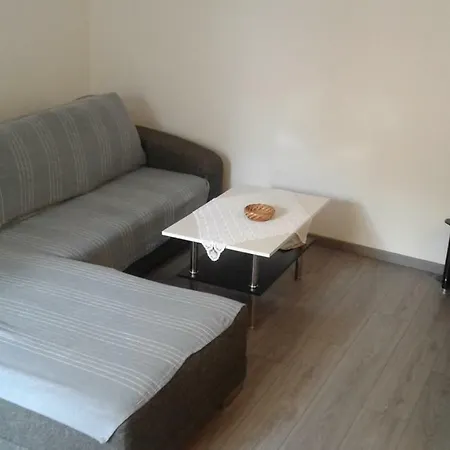 Apartmani Maric Selce Exterior photo